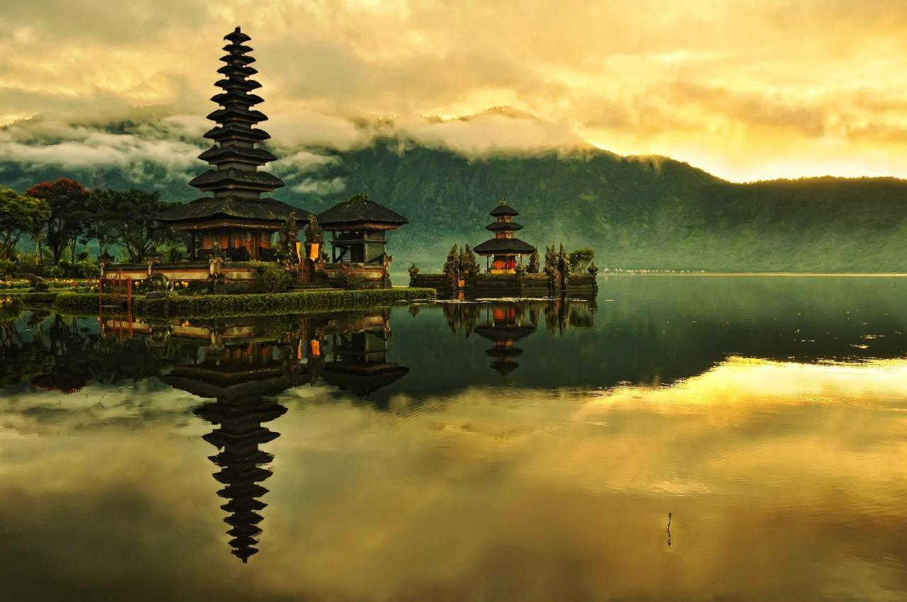 Villa Aryana Estate