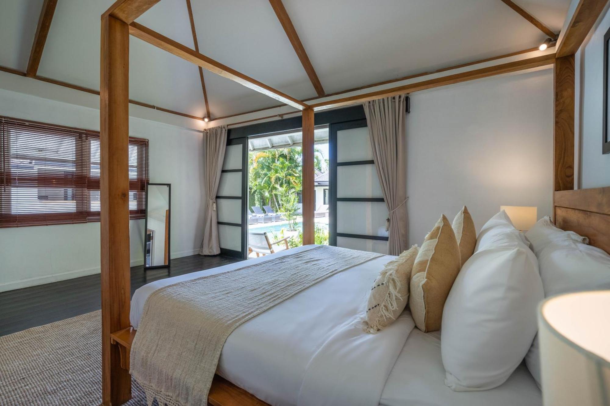 Aryana Estate Villa